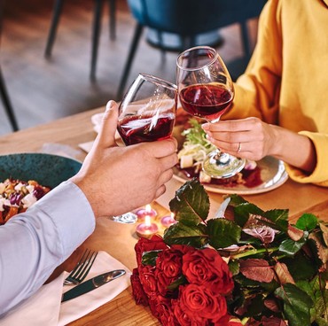 Bulan Cinta Masih Hangat, Ini Rekomendasi Hidangan Bersama Pasangan