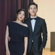 Sukses Mengaduk Emosi Publik, Ini Perpisahan 4 Pasangan Artis Korea yang Menyayat Hati