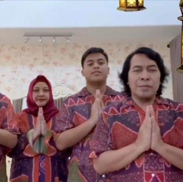 Reaksi Istri Komeng Saat Suami Dimiripin dengan DPR IAN