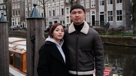 Nikita Willy Melahirkan dengan Metode Water Birth, Apa Itu?