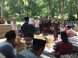 Kerja Maraton hingga Dini Hari, Petugas KPPS di Batang Meninggal