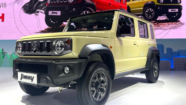 Pesanan Jimny 5 pintu sudah mencapai 1.800 unit sedangkan suplai hanya 100 unit per bulan, semua pesanan itu akan selesai selama 1 setengah tahun.