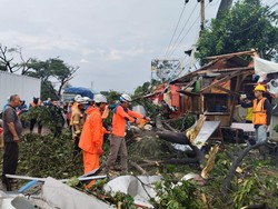 Diterjang Puting Beliung, 3 Masjid di Jatinangor Sumedang Rusak