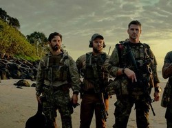 Review Land of Bad: Mata Langit di Balik Misi Heroik Prajurit