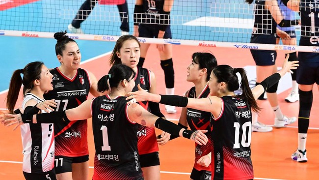 Berikut jadwal Jung Kwan Jang Red Sparks di babak semifinal Liga Voli Korea 2023/2024 usai mengukuhkan posisi di peringkat tiga klasemen.