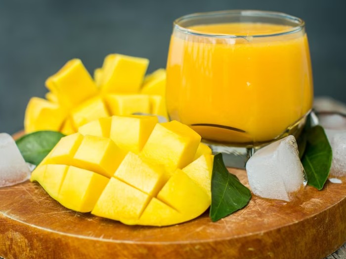 Mangga/Foto: freepik.com/boyarkinamarina