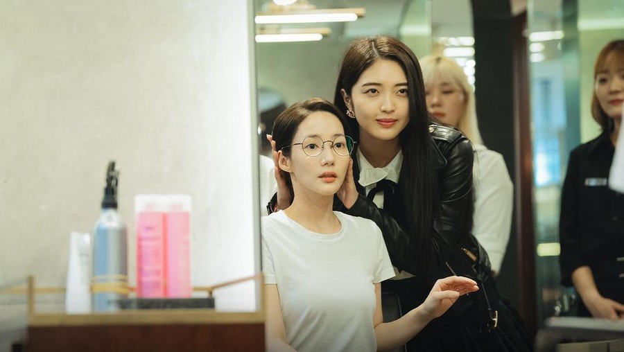 Adegan dalam Korea Marry My Husband.