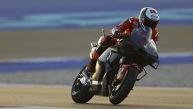 Hasil Tes MotoGP Qatar: Bagnaia Cetak Rekor, Marquez Impresif
