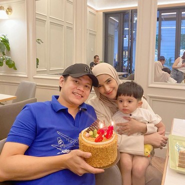 Usai Nikah Makin Bahagia, 7 Potret Nadya Mustika Eks Rizki DA Rayakan Ultah Suami