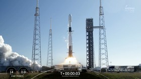 Satelit Merah Putih 2 Sukses Meluncur ke Angkasa Pakai Roket Falcon 9