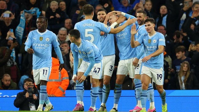 Rivalitas Ketat Man City dan Arsenal untuk Trofi Liga Inggris