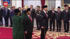 VIDEO: Jokowi Resmi Lantik AHY dan Hadi Tjahjanto Jadi Menteri Baru