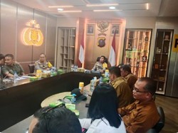 Viral Wakapolda Sumut Kumpulkan Kades-Camat Usai Pemilu, Polda Klarifikasi