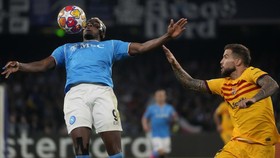 Hasil Liga Champions: Terlambat Panas, Napoli vs Barcelona 1-1
