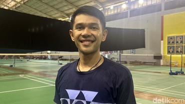 Gagal di Perempat Final Olimpiade Paris, Raket Berdarah Fajar Alfian Jadi Sorotan