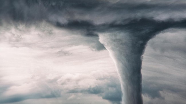 ilustrasi Angin Tornado