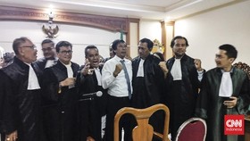 Eks Rektor Udayana Antara Divonis Bebas Kasus Seleksi Jalur Mandiri