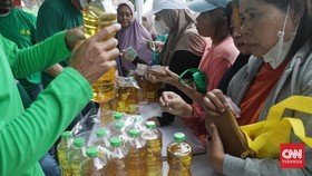 Kemendagri Sebut Banyak Kepala Daerah Gelar Pasar Murah untuk Foto