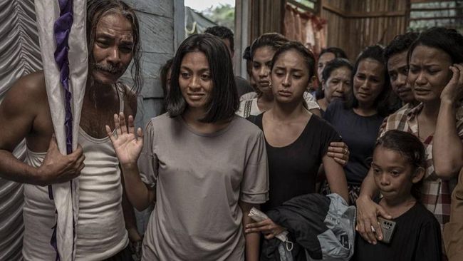 Berikut sinopsis Women from Rote Island, pemenang Film Cerita Panjang Terbaik FFI 2023 yang tayang di bioskop pada 22 Februari 2024.
