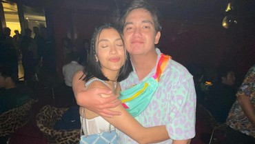 img-title Tuai Pro dan Kontra Tak Mau Sekolahkan Anak, Adipati Dolken: Gue Ngerasa...