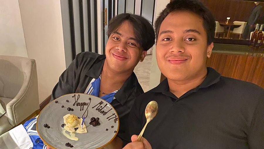 Anak Kembar Komeng