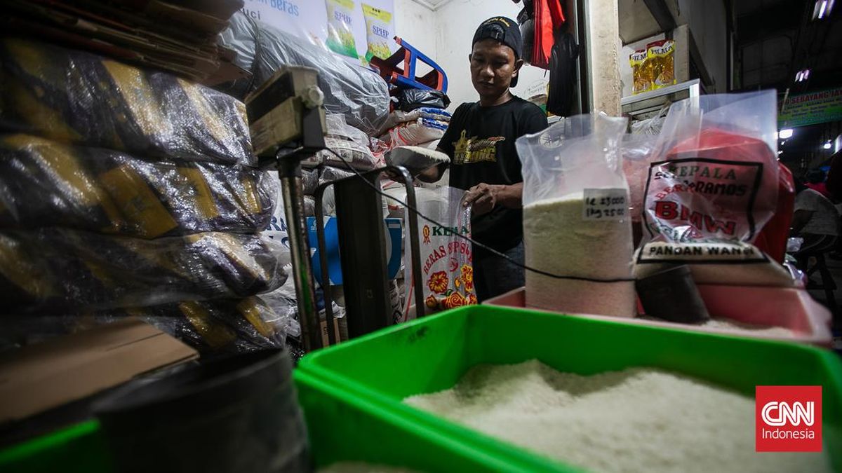 Pedagang Pasar Kecipratan Untung Imbas Temuan Beras Oplosan