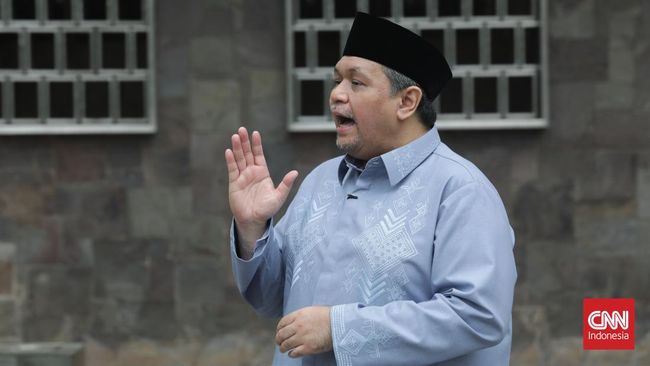 Pada episode ke-8 kali ini, TAJIL membahas tentang istri yang tidak mendapatkan nafkah batin dari suami. Bolehkah istri menggugat cerai sang suami?