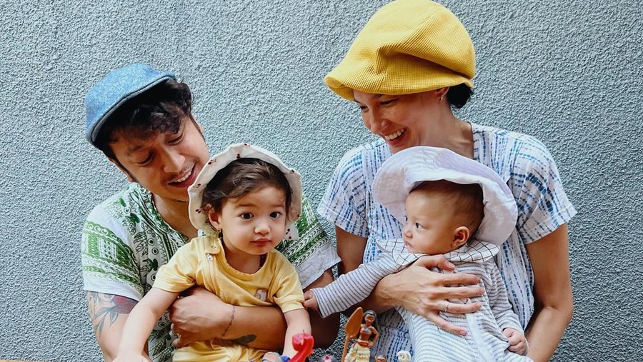 Nadi Djiwa Anggara anak Nadine Chandrawinata dan Dimas Anggara