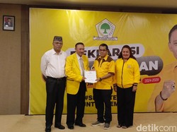 Golkar NTT Deklarasikan Jonas Salean Maju Jadi Cawalkot Kupang 2024-2029