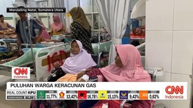 VIDEO: Puluhan Warga Keracunan Gas