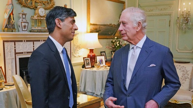 Raja Charles III dari Kerajaan Inggris mulai kembali bertugas setelah sempat 'cuti' pasca didiagnosis menderita kanker.