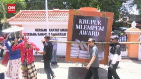 VIDEO: Bawaslu DIY Terima Penghargaan Krupuk Melempem Award