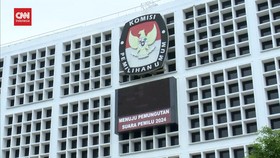 VIDEO: Polisi Siapkan 957 Personel Amankan Unjuk Rasa Massa di KPU