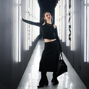 Potret Gaya Edgy Black Outfit di YSL MYSELF Party