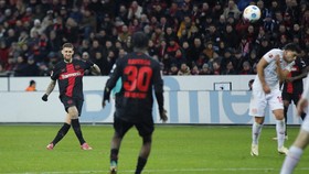 Sah, Leverkusen Pecahkan Rekor Tak Terkalahkan Bayern