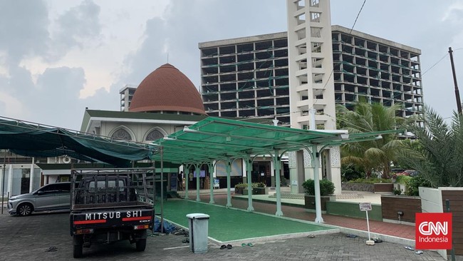 Pengurus Yayasan Masjid Assalam Purimas, lokasi kajian Syafiq Riza Basalamah, buka suara soal tudingan ajaran radikal sang ustaz.