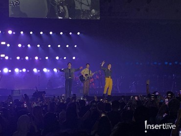 4 Fakta Jonas Brothers di Jakarta, Makan Ayam Kari-Ajak Nostalgia