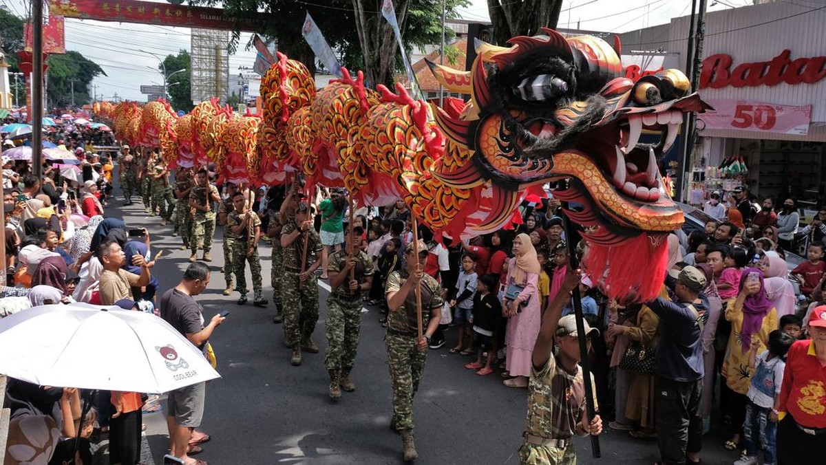 FOTO: Semarak Perayaan Cap Go Meh di Berbagai Daerah