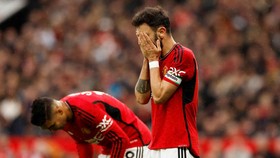 FOTO: Drama Tragis Menit Akhir Man United