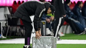Reaksi Lucu Tuchel Soal Bawa Koper Saat Munchen Hajar Leipzig