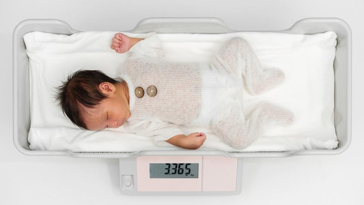 7 Rekomendasi Timbangan Bayi dan Estimasi Harganya, Pilih yang Terbaik untuk Si Kecil