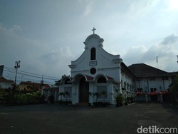 Menyusuri Jejak Bangunan Bersejarah di Kota Tua Cirebon
