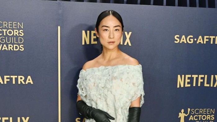 Greta Lee at the 30th Annual Screen Actors Guild Awards held at the Shrine Auditorium and Expo Hall on February 24, 2024 in Los Angeles, California. (Photo by Gilbert Flores/Variety via Getty Images)