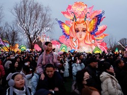 Tradisi Bergeser, Mudik Terbalik Makin Digemari Saat Imlek di China