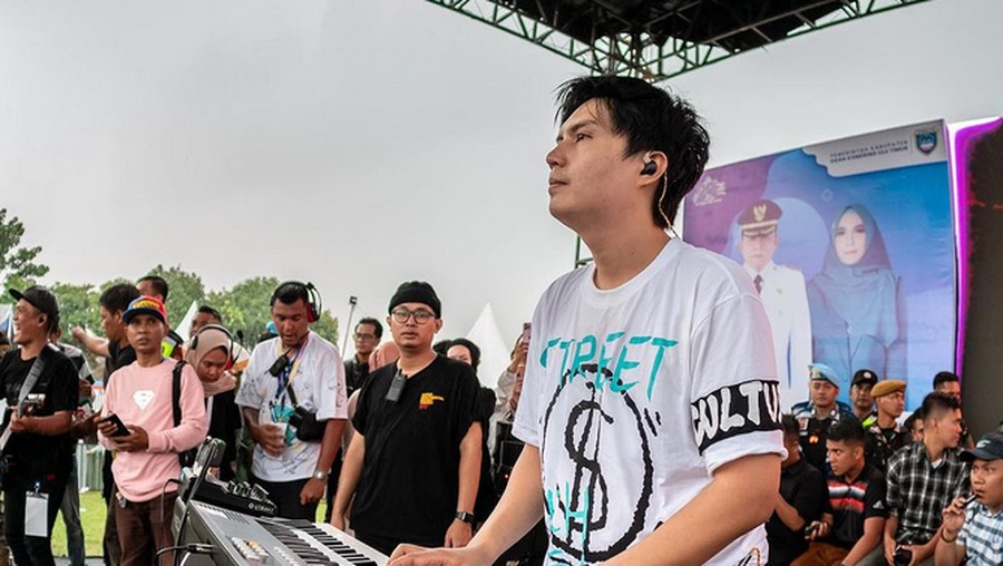 Izzy Kangen Band Izzy Kangen Band