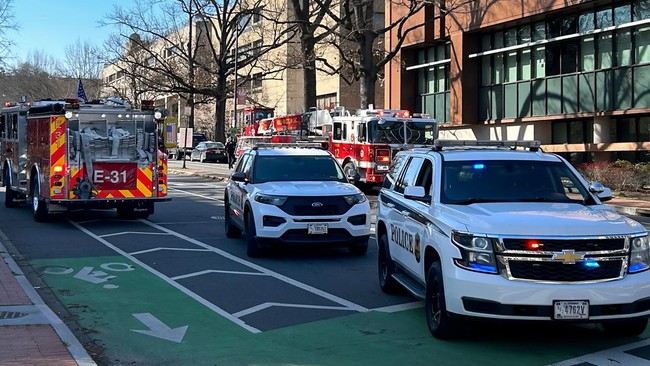 Aaron Bushnell melakukan aksi bakar diri di depan Kedubes Israel di Washington