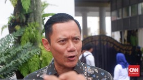 AHY Tinjau Tanah Calon Relokasi Korban Erupsi Gunung Ruang