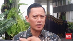 AHY ke IKN Pakai Pelat Nomor RI 41 di Mobil Dinas Berbeda