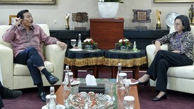 Sri Mulyani Bertemu Luhut, Bahas Infrastruktur hingga 'Agak Laen'