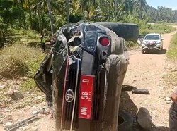 Penampakan Mobil Camat Marisa Terguling Gegara Hilang Kendali